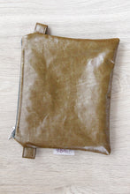 Kép betöltése a galériamegjelenítőbe: kis táska Budapest és evezős szimbólumokkal