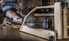 Kép betöltése a galériamegjelenítőbe: WaterRower A1 evezőpad