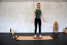 Kép betöltése a galériamegjelenítőbe: Egyensúlyozó deszka | rollholz