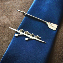 Load image into Gallery viewer, Evezős nyakkendőtű - Lapát | Strokeside Designs