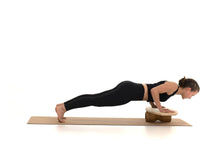 Lade das Bild in den Galerie-Viewer, Balance Board Set - Eschenholz | rollendes Holz