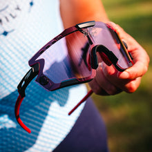 Load image into Gallery viewer, Filippi Aliante Sunglasses with black and white frame
