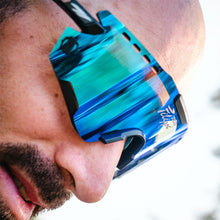 Load image into Gallery viewer, Filippi Aliante Sunglasses with black and white frame
