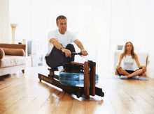 Kép betöltése a galériamegjelenítőbe: WaterRower S4 Club | Club Evezőpad
